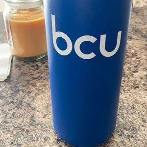 Hydro flask water bottle